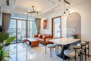 cho thuê căn hộ sky center-phổ quang dt 135m2, 3pn, 3wc giá 20tr giá thật. lh: hương