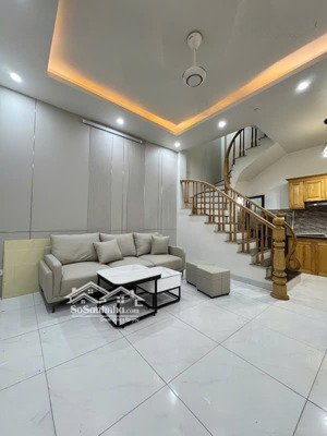 bán nhà phân lô phan đình giót la khê hà đông nhà mới 4 tầng dt:35m,mt4,5m giá 6,8tỷ