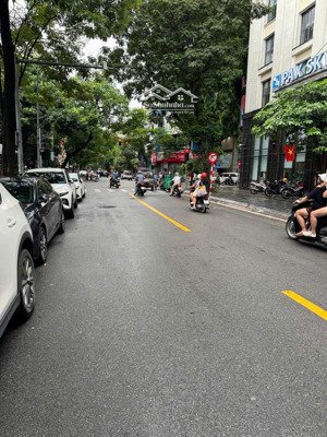 bán toà nhà vp 8 tầng phố hoà mã, hai bà trưng, tòa 8 tầng