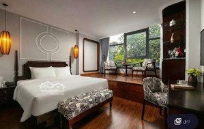 siêu phẩm khách sạn mp cửa đông, hk 10 tầng, 40 phòng, dòng tiền khủng, giá 280 tỷ. lh: 