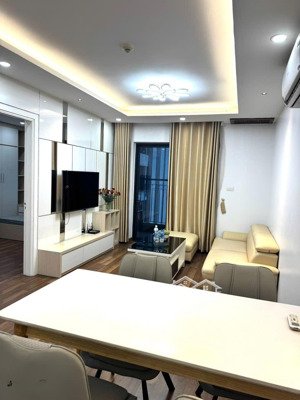 bán căn 66.8m2 cc goldmark city đường hồ tùng mậu,2pn, 2wc, tầng trung đẹp, full nội thất