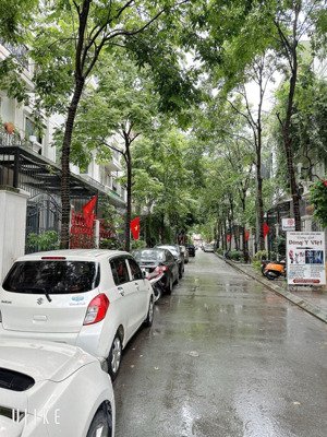 bán nhà tt6, kđt mới đại kim nghiêm xuân yêm, nguyễn xiển. 79m2 5 tầng mt 6,3m 24,8 tỷ