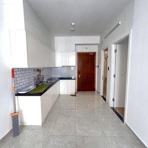 cần bán gấp căn 2pn 2wc giá 1,85 tỷ chủ bao hết thuế phí nhà trống cơ bản chung cư sg intela