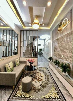 siêu phẩm - 2 mặt thoáng vĩnh viễn - 4 tầng full nội thất - khu vực trung tâm kết nối thuận tiện