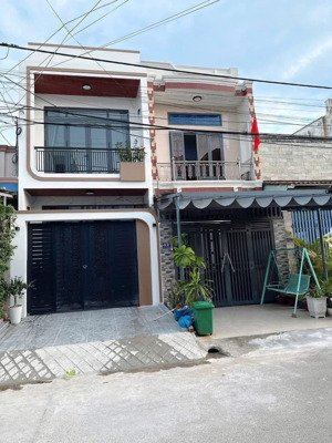 chính chủ bán căn nhà 1 trệt 1 lầu khu dân cư bửu long gần trường song ngữ lạc hồng