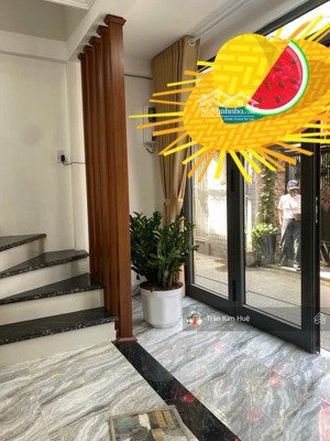 quận 7, nhà mới đẹp, 40m2, đường số khu lâm văn bền , 5.x tỷ