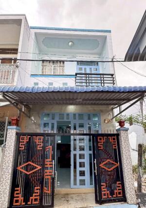 Nhà trệt lầu hẻm 90 Hùng Vương - Gần siêu thị Vincom