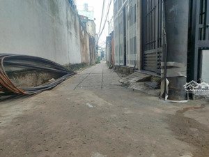 bán gấp nhà hẻm lê văn chí linh trung dt 68.9m2 chỉ 2.8ty,giá quá rẻ.