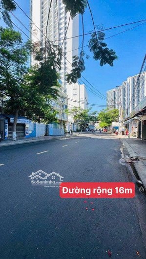 đất 2 mặt tiền dương hiến quyền và phó đức chính- cách biển 100m- bắc nha trang( vĩnh hoà cũ)