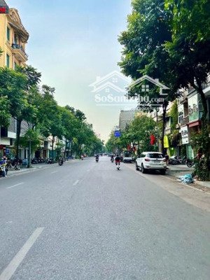 siêu hiếm. bán gấp toà nhà 9 tầng mp hoà mã. dt: 187m2- mt: 7m. dòng tiền cho thuê 4 tỷ/ năm.