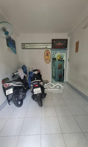 thuê nhà riêng trệt lầu - dương tự quán ngay vòng xoay hậu giang.
