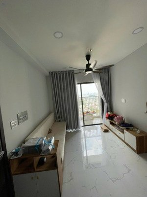 bán căn hộ 1pn cc charm city, view thoáng. full đủ nội thất, giá 1 tỷ 8. lh: 