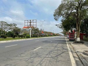 chủ cần tiền bán gấp mặt đường 353 phạm văn đồng, dương kinh giá tốt