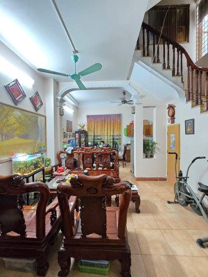 cực đẹp ! lô góc an trạch,nhà dân xây,sát phố , gần oto, ,mua để ở hay cho thuê phù hợp 48m 2*6t