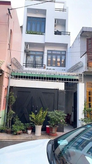 hẻm xe hơi 8m ca văn thỉnh, p. bảy hiền, tân bình
- diện tích: 4.5x19.8 ( 1 trệt 2 lầu, sân thượng