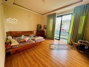 hàng hot! bán nhanh nhà 3 tầng - nhà góc 2 mặt tiền - gần đặng văn bi - oto ra vào thoải mái