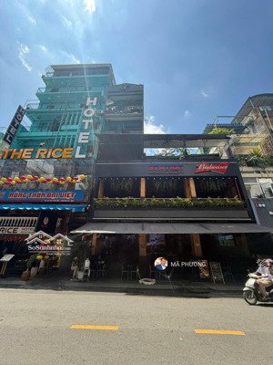 bán mt phố đi bộ bùi viện - đề thám, ngang 8m.