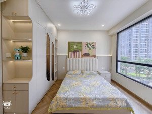 bán căn hộ 3 ngủ tầng thấp tòa t9 diện tích 110m2, căn góc hai mặt thoáng giá 12,5 tỷ.lh 