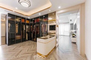 bán nhà cầu giấy 80mx9t, mt 5.5m, thông sàn, 36 tỷ, kinh doanh, 