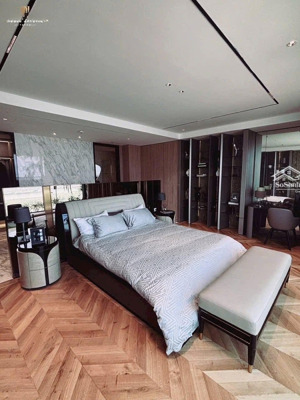 tôi cần bán căn 4pn 180m tòa imperia garden ,giá 17 tỷ.lh 