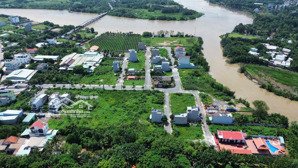 bán nhà hướng sông mát mẻ, cách vành đai 3 chỉ 500m, vào ở ngay