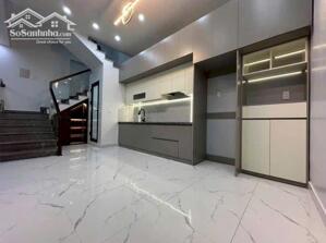 Cho thuê nhà 4 tầng khu vực Văn Cao