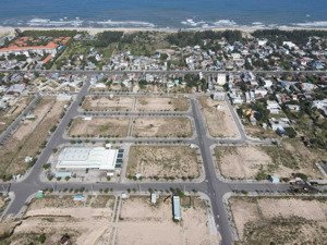 bán đất ven đường biển võ nguyên giáp - dt: 110m2 - giá chỉ 2,x tỷ