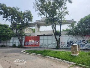 cho thuê mặt bằng kinh doanh siêu đẹp trung tâm tây hồ