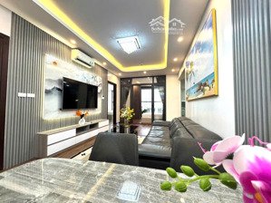 chính chủ gửi bán căn hộ 80m , 2 ngủ chung cư pandora triều khúc, full nội thất, giá 6,8 tỷ