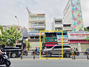 siêu hời! bán nhà mặt phố đường lý thái tổ ,quận 3 - giá 2x tỷ