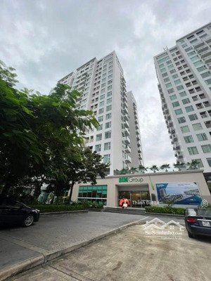 do chuyển định cư không sử dụng nên cần bán căn hộ 2pn 68m2 trung tâm du lịch bãi cháy, hạ long.