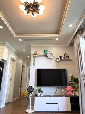 chính chủ gửi bán căn hộ 3 ngủ sunshine riverside giá 8,5 tỷ bao phí. 