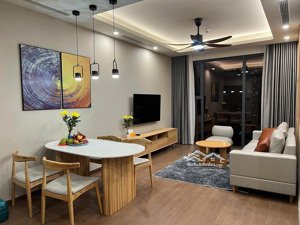 em cần bán căn hộ 2 ngủ, 74m2 - giá tốt nhất vinhomes gardenia