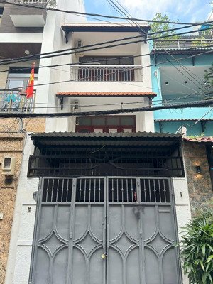 nhà hẻm xe hơi huỳnh văn bánh - thông hồ biểu chánh, phú nhuận