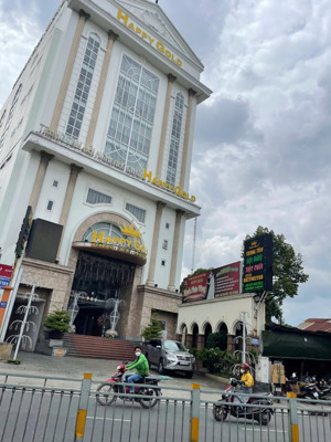 cần bán chdv tn 400tr/th hơn 2200m2 nguyễn thượng hiền, q phú nhuận- 13x20m - giá 118 tỷ