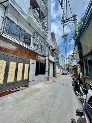 chính chủ bán tòa dòng tiền sát đường lê quang đạo kéo dài. diện tích 83m2 thiết kế 7t thang máy