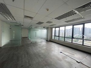 chính chủ cần cho thuê gấp sàn văn phòng tại lê đức thọ dt 100m2 200m2 giá cực rẻ chỉ hơn 200k/m2