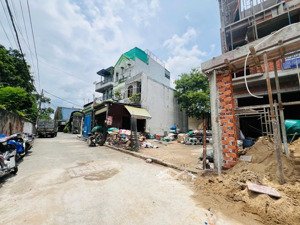 vị trí đẹp: lô đất đường nhựa xe tải_cách đường số 2 chỉ 30m_khu dân cư cao tầng_4.1m x 18m