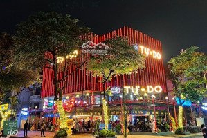 cho thuê nhà mặt phố nguyễn hữu thọ với dt: 150m2 được thiết kế 4 tầng, view hồ, hàng hiếm!