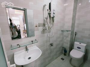  Cho thuê căn Studio ban công lớn full nội thất quận 10