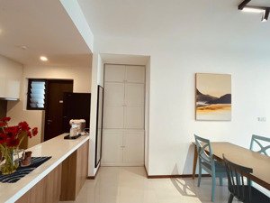 căn 3pn view sông-tầng cao-full nt từ máy rửa chén tới máy sấy giá thuê 38 triệu tại one verandah