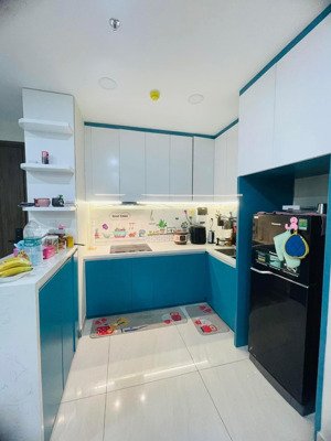 cho thuê căn hộ park legend, 2pn, 2wc , 72m2 ,full nội thất , giá 17 triệu , liên hệ 