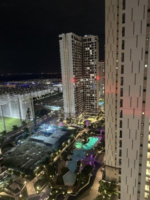 cho thuê căn 2pn2wc masterise centre point chỉ từ 11tr/ tháng