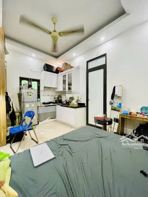 nhà đẹp cầu giấy - full nội thất - 30m2 - nhỉnh 8 tỷ