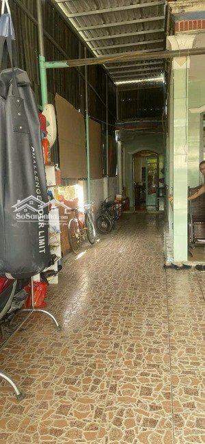 chính chủ cần bán để giải quyết việc nhà nên hạ 400 triệu còn 9.5 tỷtl