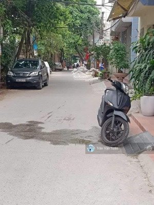 chính chủ cho thuê nhà c4 ở khu b đại học mỏ địa chất cạnh học viện cảnh sát, 45m , 2pn giá 5.3tr