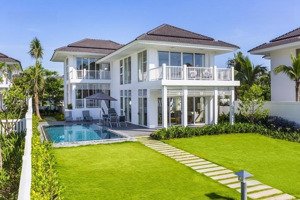 cần bán villa mới khu nội bộ nguyễn văn hưởng quận 2 dt:12,5x25m hầm 3 tầng cực đẹp ,đông nam 88 tỷ