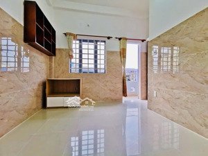 hxh 8m ngang rộng 7.4m trần thái tông full nội thất thu nhập 36tr/th 100m2 8 tỷ