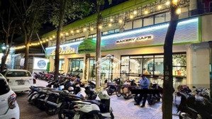 cực chất-cho thuê nhà mặt phố giảng võ, mt 7m, dt 260m2, view hot giá cực tốt