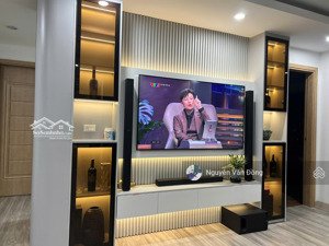 vợ chồng chuyển công tác cần bán căn hộ đẹp cam kết như ảnh, sổ đỏ cất két, nội thất để lại full đồ